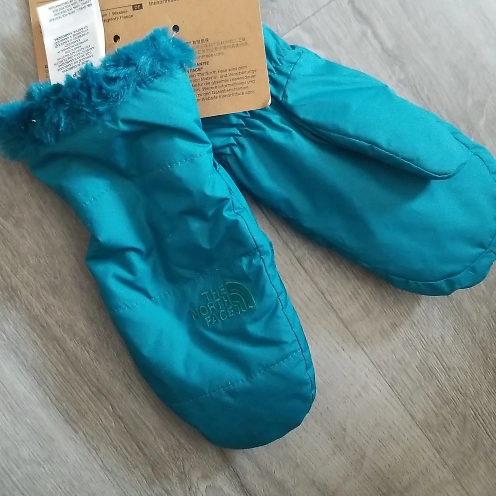 The North Face Girls' Mossbud Swirl Mitt